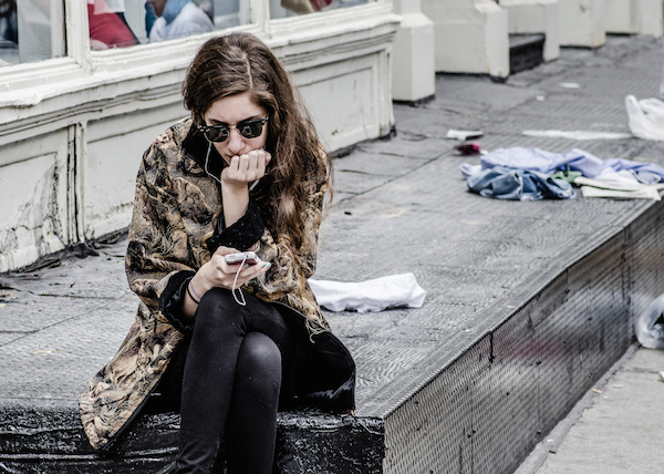 10 texting rules dating etiquette-in-Wairinga